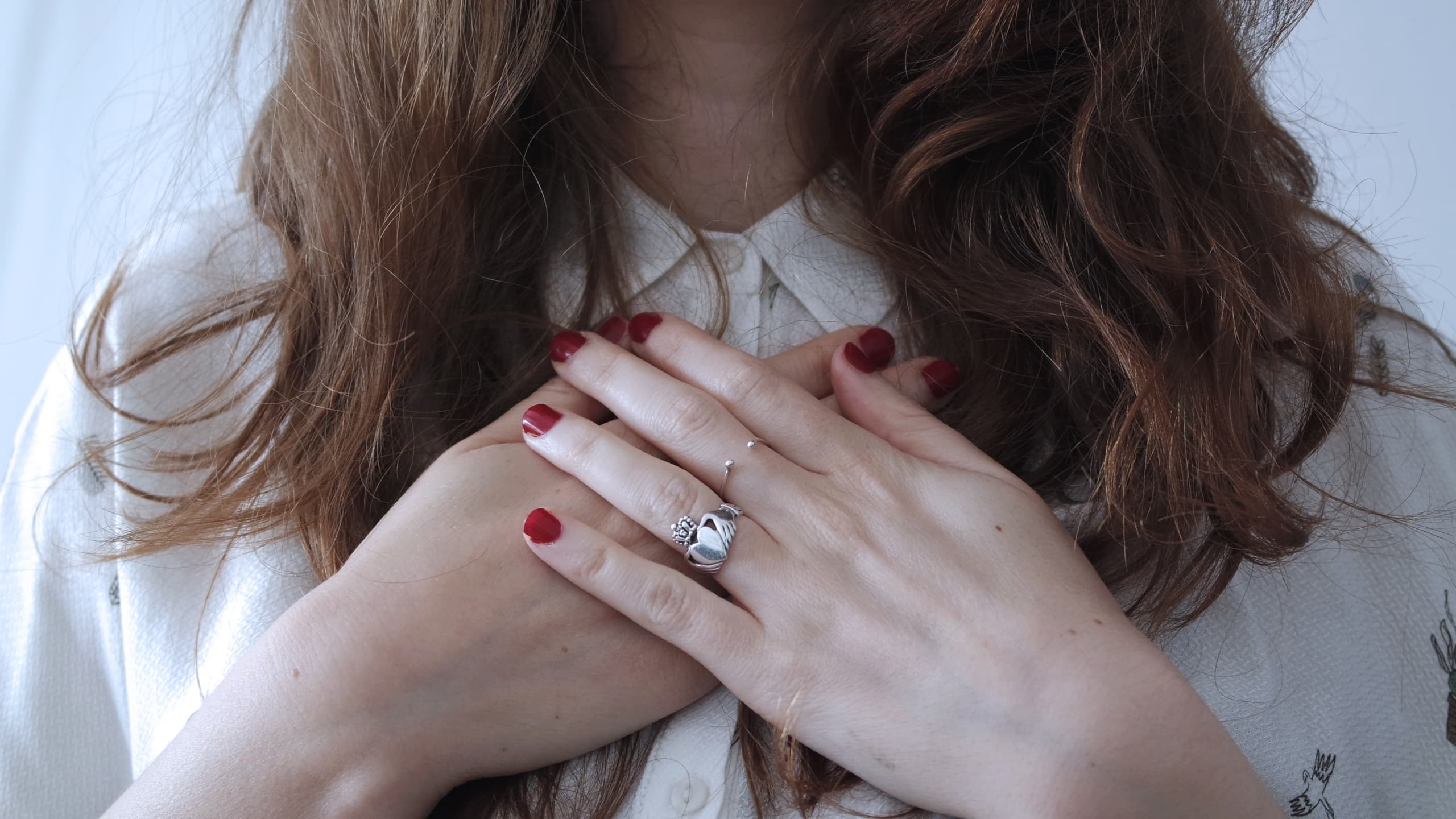 Woman having chest pains