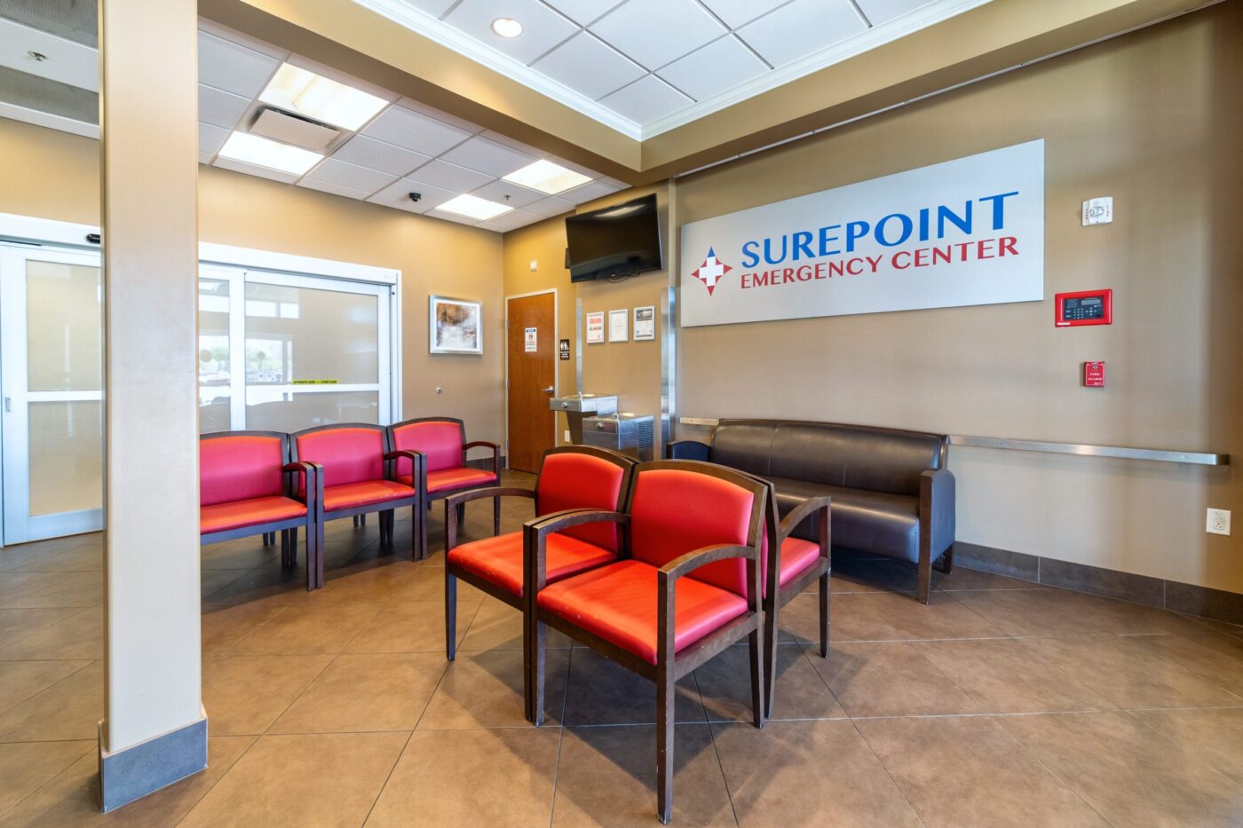 inside waiting room picture of Surepoint Emergency Centers in North Fort Worth, TX